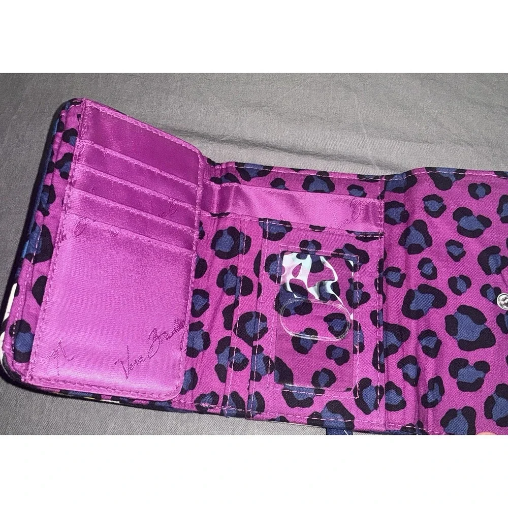 Vera Bradley Floral Quilted Multicolor Zip-Around Women's Wallets Lot of 2 - Picture 3 of 9